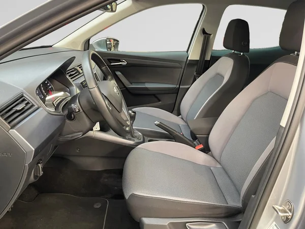 SEAT Arona (2018) — foto 24 van 24