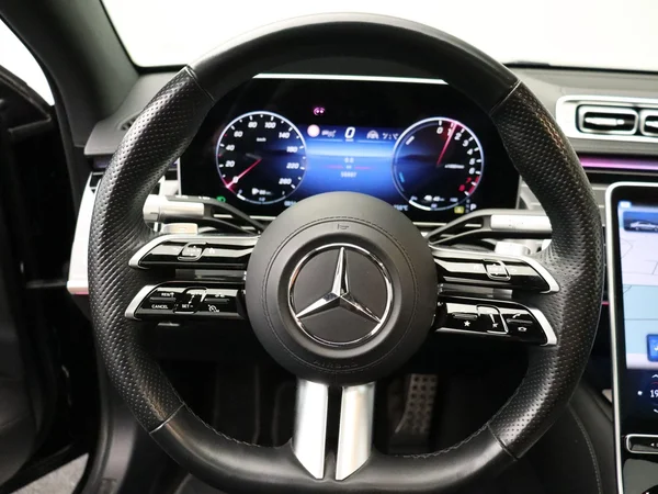 Mercedes-Benz S-Klasse (2024) — foto 3 van 38
