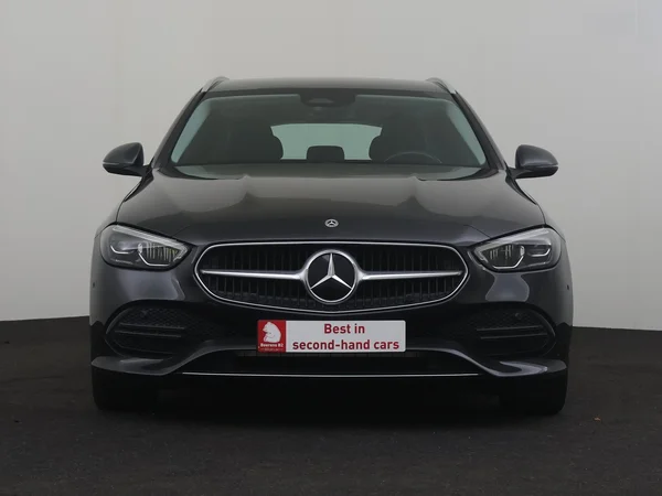 MERCEDES C 180 (2022) — foto 28 van 30