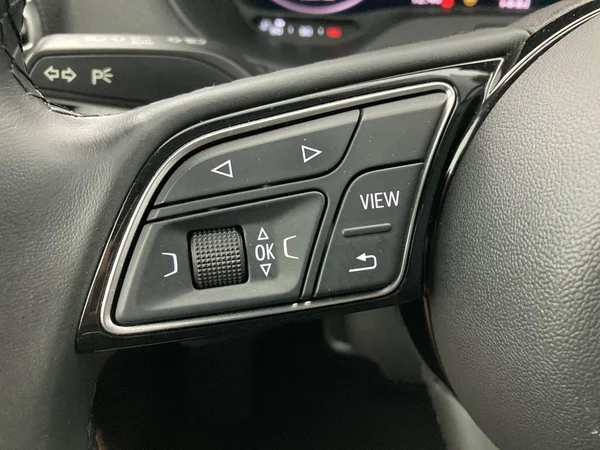 AUDI Q2 (2022) — foto 9 van 35