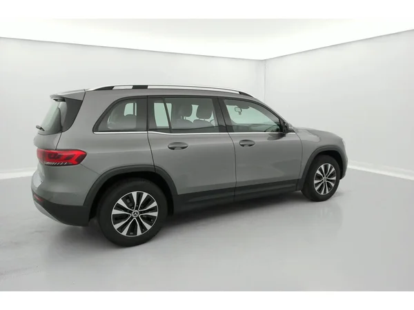 MERCEDES-BENZ GLB 180 (2022) — foto 34 van 36