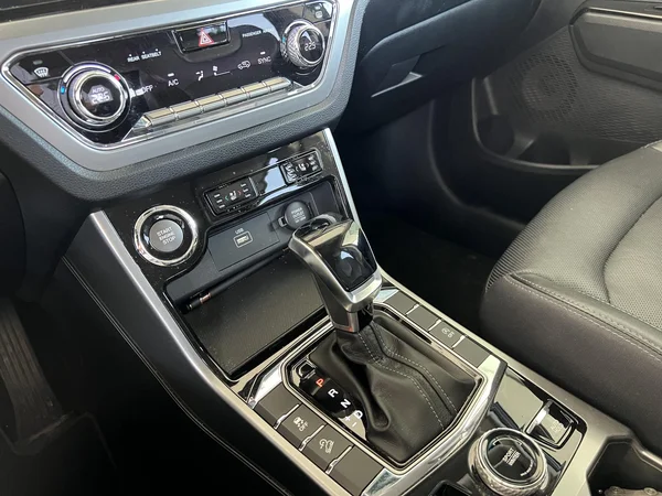 SsangYong Korando (2022) — foto 4 van 19