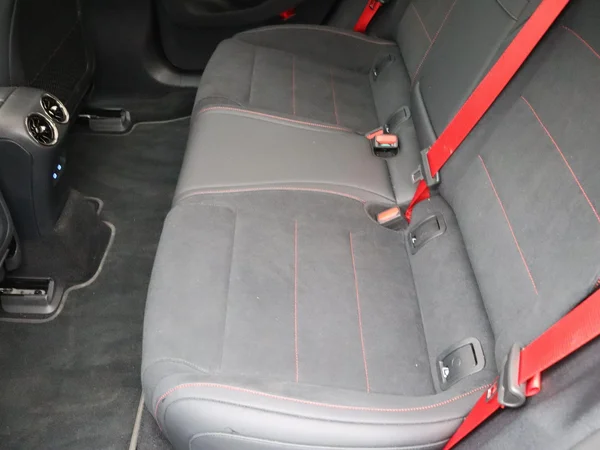 Mercedes-Benz CLA (2025) — foto 10 van 27
