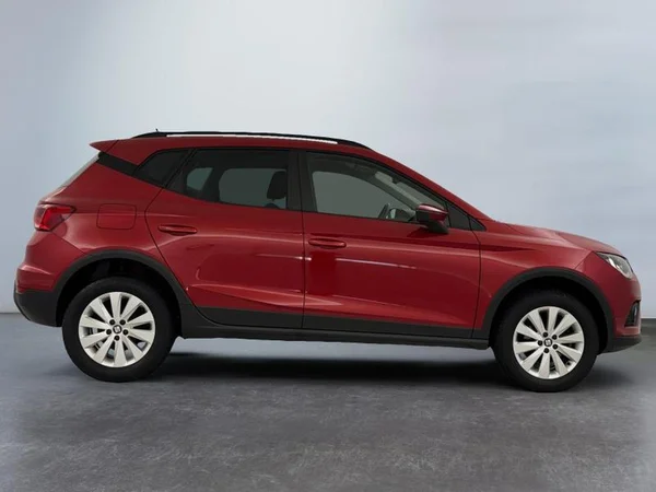 SEAT Arona (2018) — foto 23 van 28
