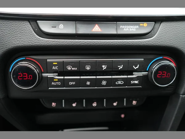 KIA Ceed (2023) — foto 14 van 29