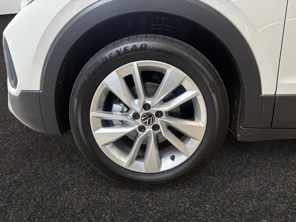VOLKSWAGEN T-Cross (2026) — foto 8 van 13