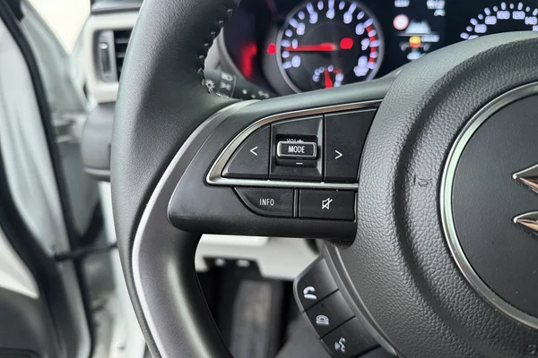Suzuki Swift (2025) — foto 6 van 18