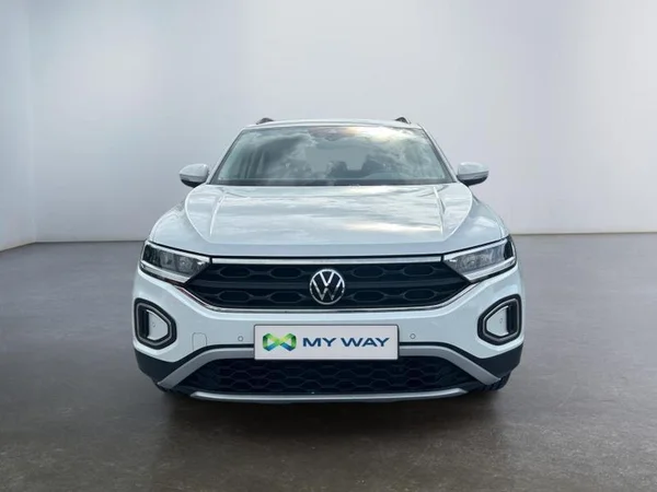 VOLKSWAGEN T-Roc (2022) — foto 26 van 31
