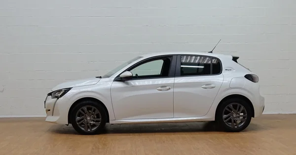 Peugeot 208 (2021) — foto 20 van 24
