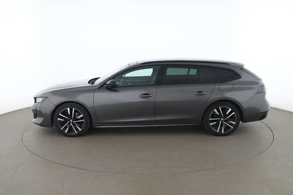 Peugeot 508 (2023) — foto 9 van 16