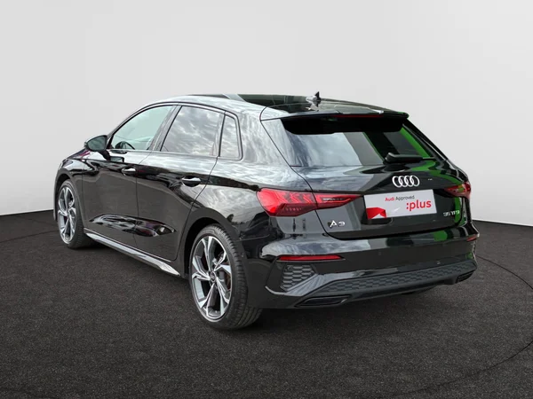 AUDI A3 Sportback (2023) — foto 12 van 23
