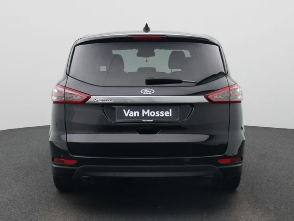Ford S-Max (2020) — foto 38 van 42