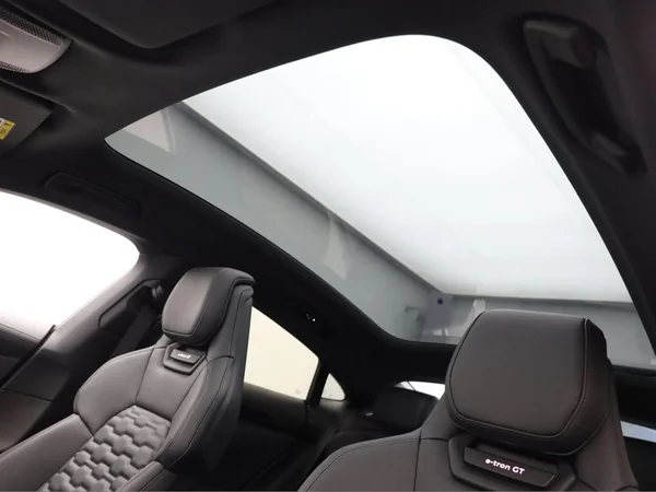 AUDI e-tron GT (2026) — foto 17 van 25