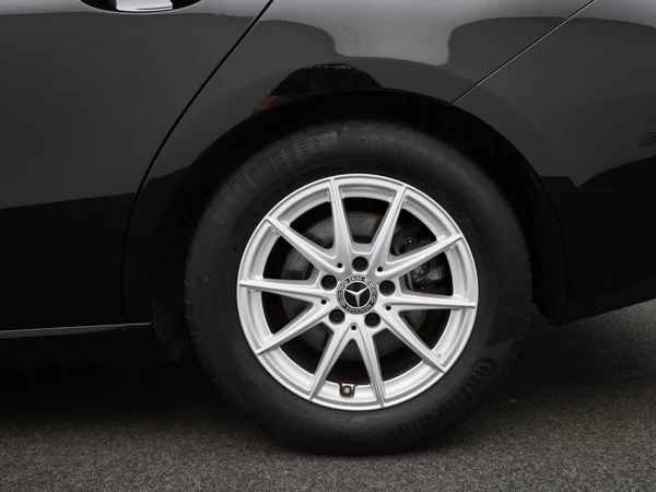 Mercedes-Benz CLA (2021) — foto 5 van 40