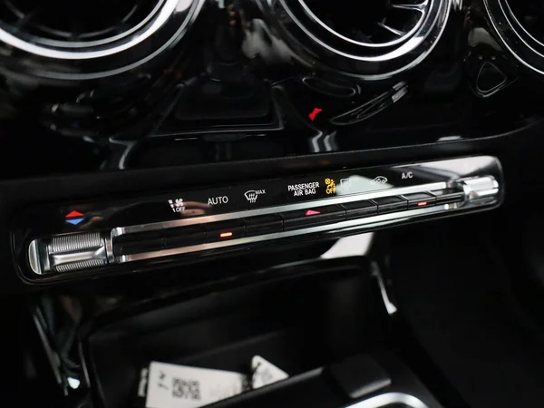 Mercedes-Benz A-Klasse (2022) — foto 19 van 39