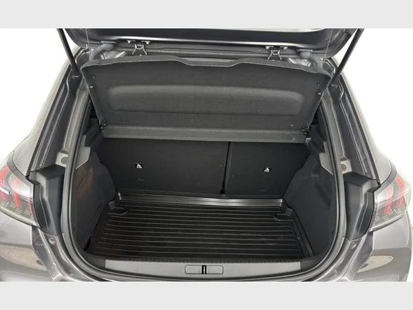 Peugeot 208 (2023) — foto 10 van 22