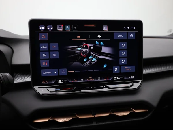 CUPRA Terramar e-Hybrid (PHEV) (2025) — foto 11 van 24