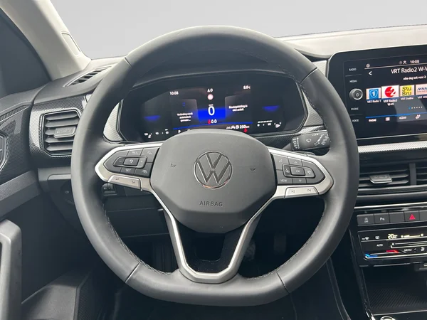 VOLKSWAGEN T-Cross (2024) — foto 7 van 16