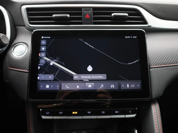 MG ZS (2023) — foto 8 van 41