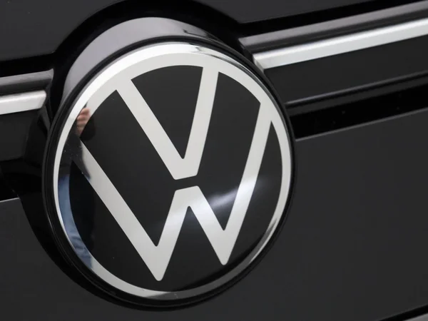 Volkswagen Golf (2022) — foto 28 van 45