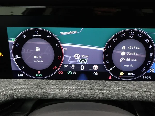 Škoda Superb (2025) — foto 9 van 31