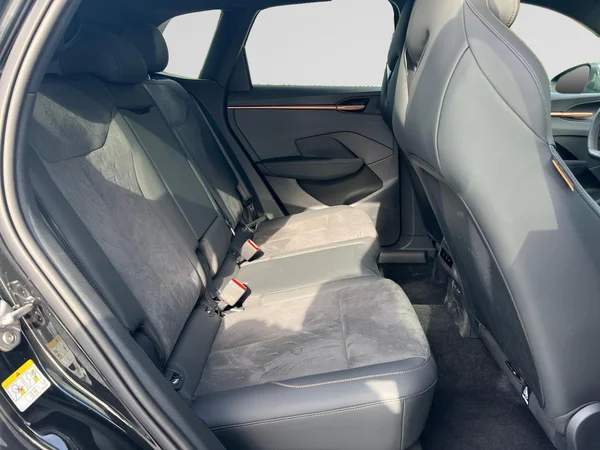 CUPRA Terramar e-Hybrid (PHEV) (2026) — foto 3 van 17