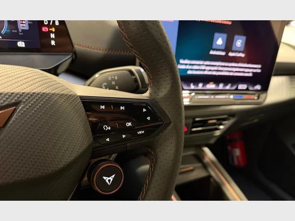 Cupra Born (2025) — foto 6 van 29