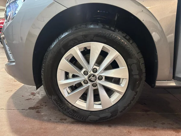 SKODA Kamiq (2026) — foto 16 van 24
