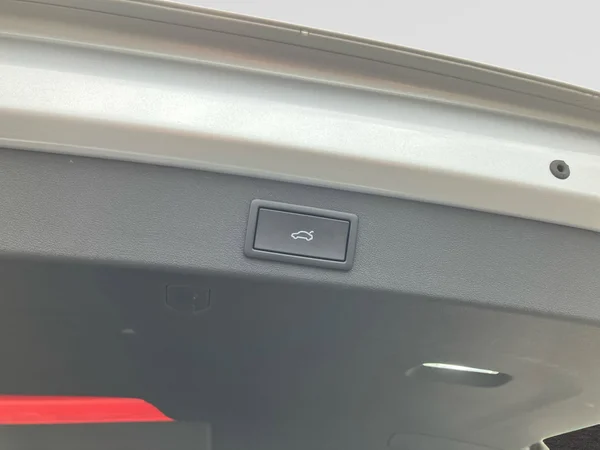 SKODA Kodiaq (2024) — foto 7 van 23