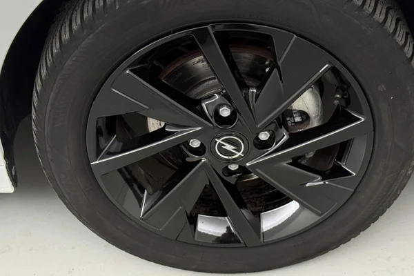 Opel Corsa (2024) — foto 24 van 31