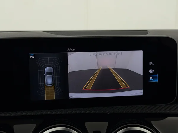 MERCEDES A 180 (2018) — foto 11 van 26