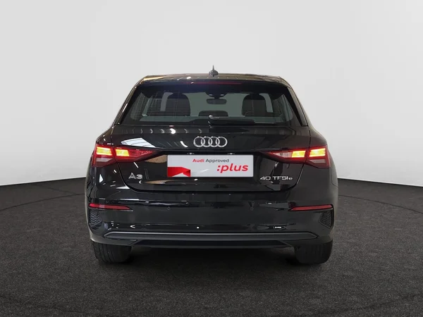 AUDI A3 Sportback PHEV (2024) — foto 29 van 31