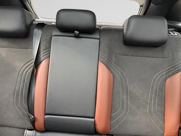 VOLKSWAGEN ID.4 (2023) — foto 10 van 23