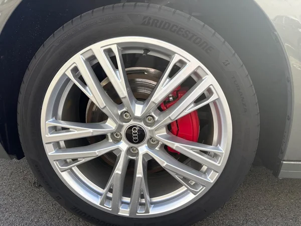 AUDI A5 Avant (2026) — foto 4 van 19