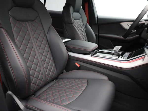 AUDI Q8 SUV e-hybrid (PHEV) (2026) — foto 23 van 28