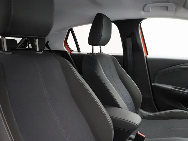 Opel Corsa-e (2023) — foto 31 van 48