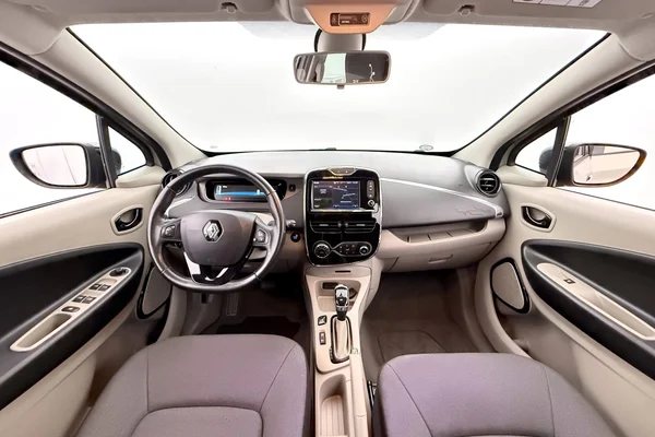 Renault Zoe (2017) — foto 11 van 47