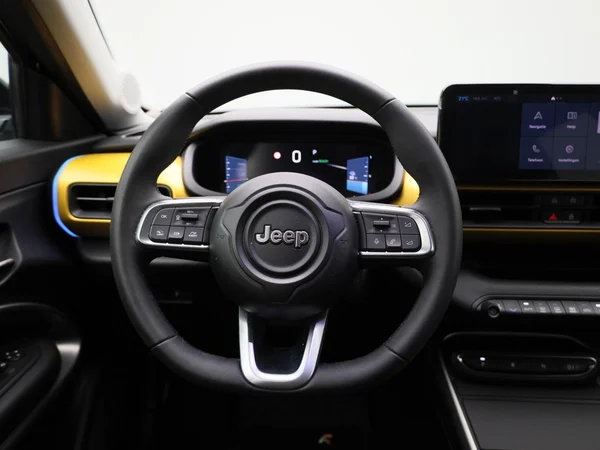 Jeep Avenger (2023) — foto 43 van 43