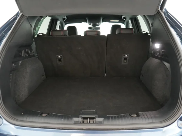 Ford Kuga (2023) — foto 8 van 28