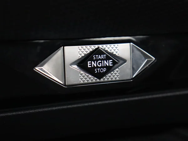 DS AUTOMOBILES DS 4 (2023) — foto 18 van 28