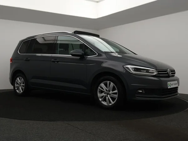 VOLKSWAGEN Touran Dsl (2021) — foto 12 van 30