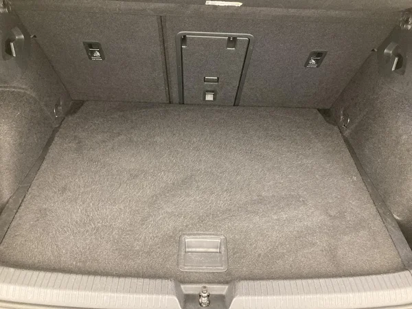 VOLKSWAGEN Golf VIII (2021) — foto 3 van 36
