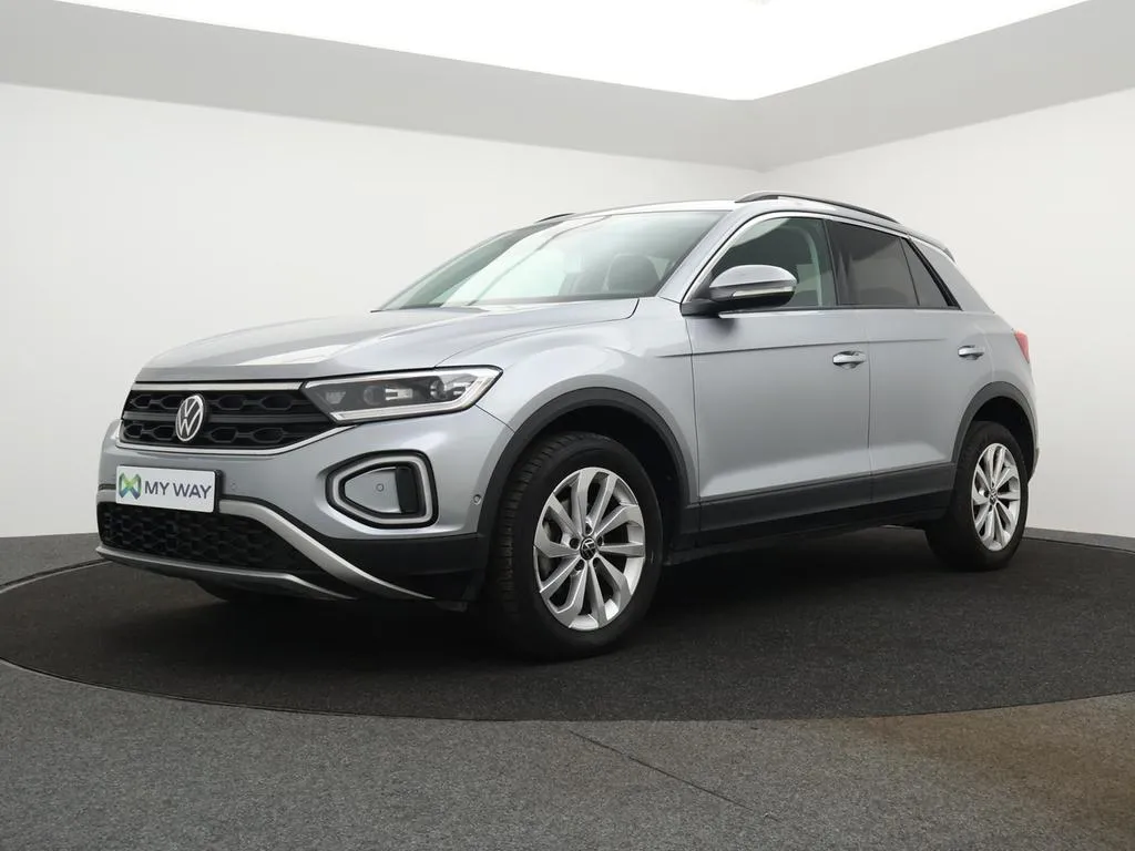 VOLKSWAGEN T-Roc 1122_15397_2024