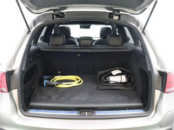 Mercedes-Benz GLC (2021) — foto 14 van 26