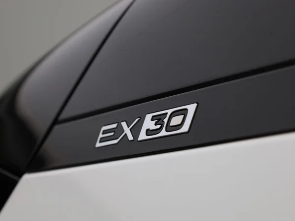 Volvo EX30 (2024) — foto 29 van 43