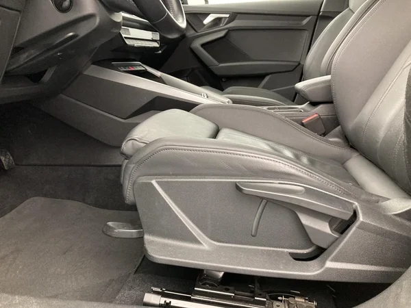 AUDI A3 Sportback PHEV (2021) — foto 25 van 36