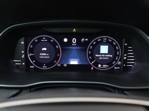 SKODA Octavia Combi (2024) — foto 11 van 20