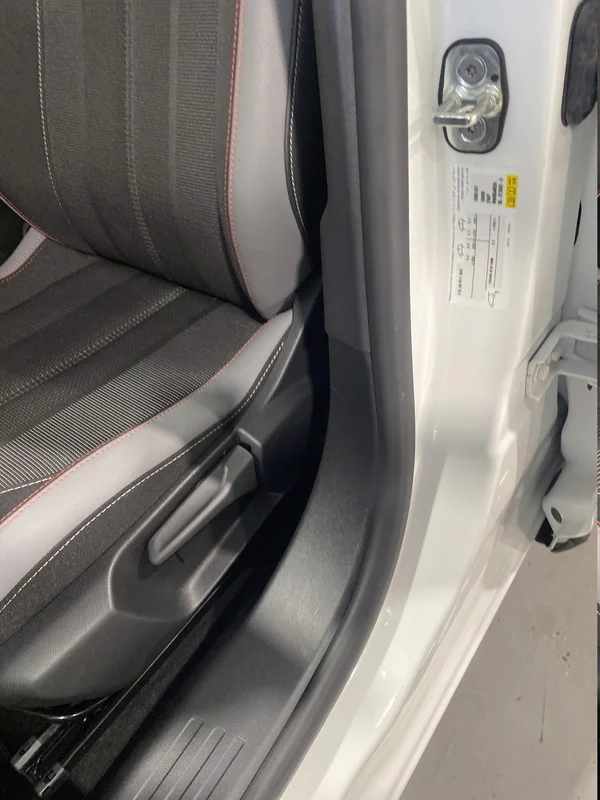 Opel Mokka (2022) — foto 41 van 46