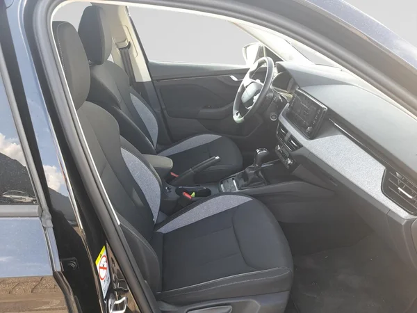 SKODA Kamiq (2025) — foto 17 van 23