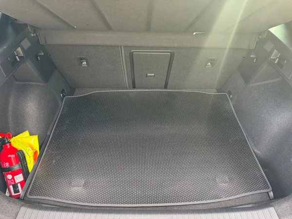 CUPRA Formentor (2025) — foto 14 van 22